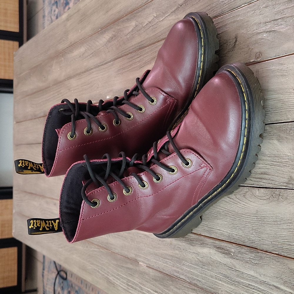 Dr. Martens 1460 Women's Smooth Leather Lace Up Boots In Cherry Red Woman's 9 - Picture 5 of 15